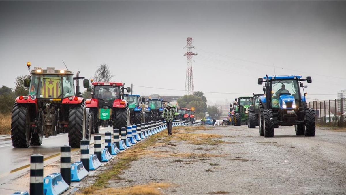 La tractorada, a su paso por Terrassa.