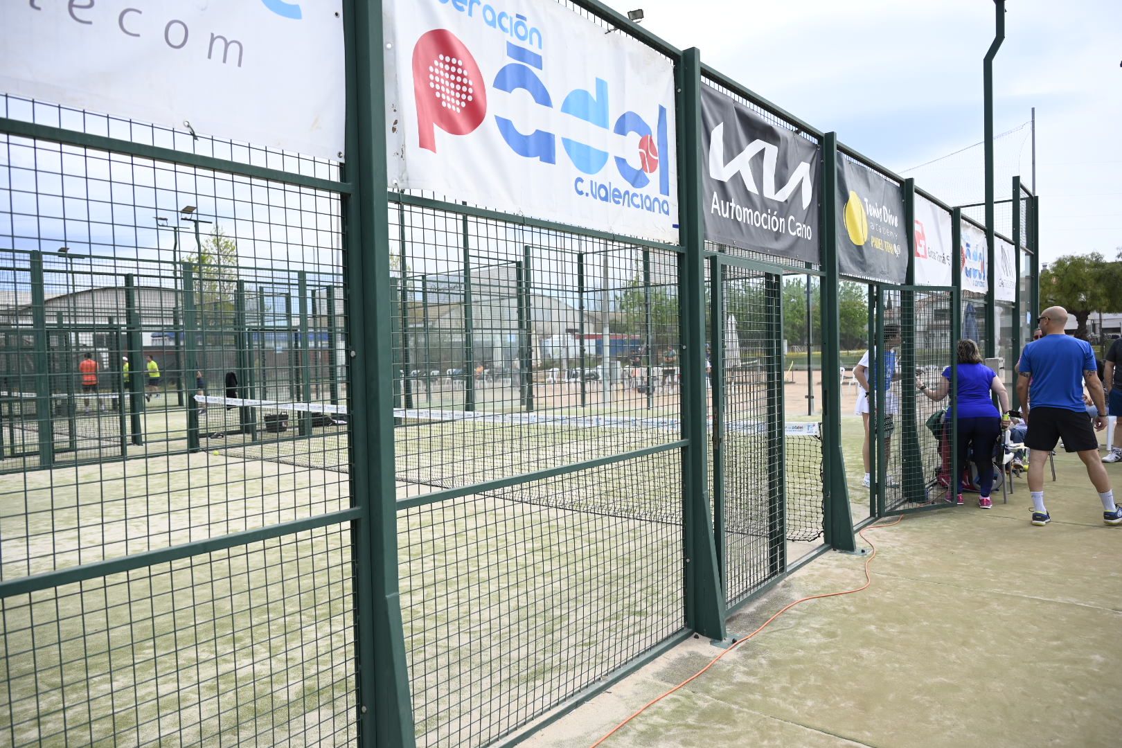 Las mejores imágenes de la jornada de pádel solidario de la Gaiata 15 en Castelló