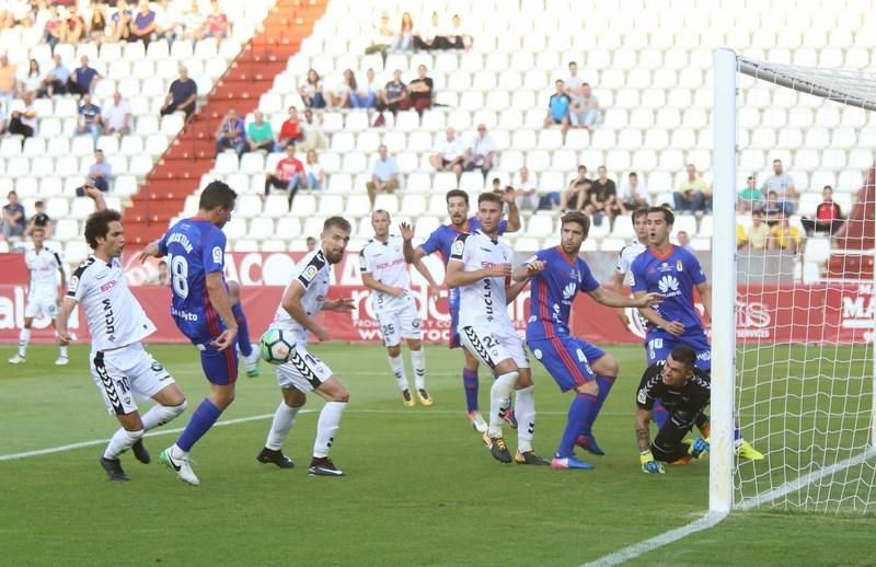 Partido entre el Albacete y el Real Oviedo