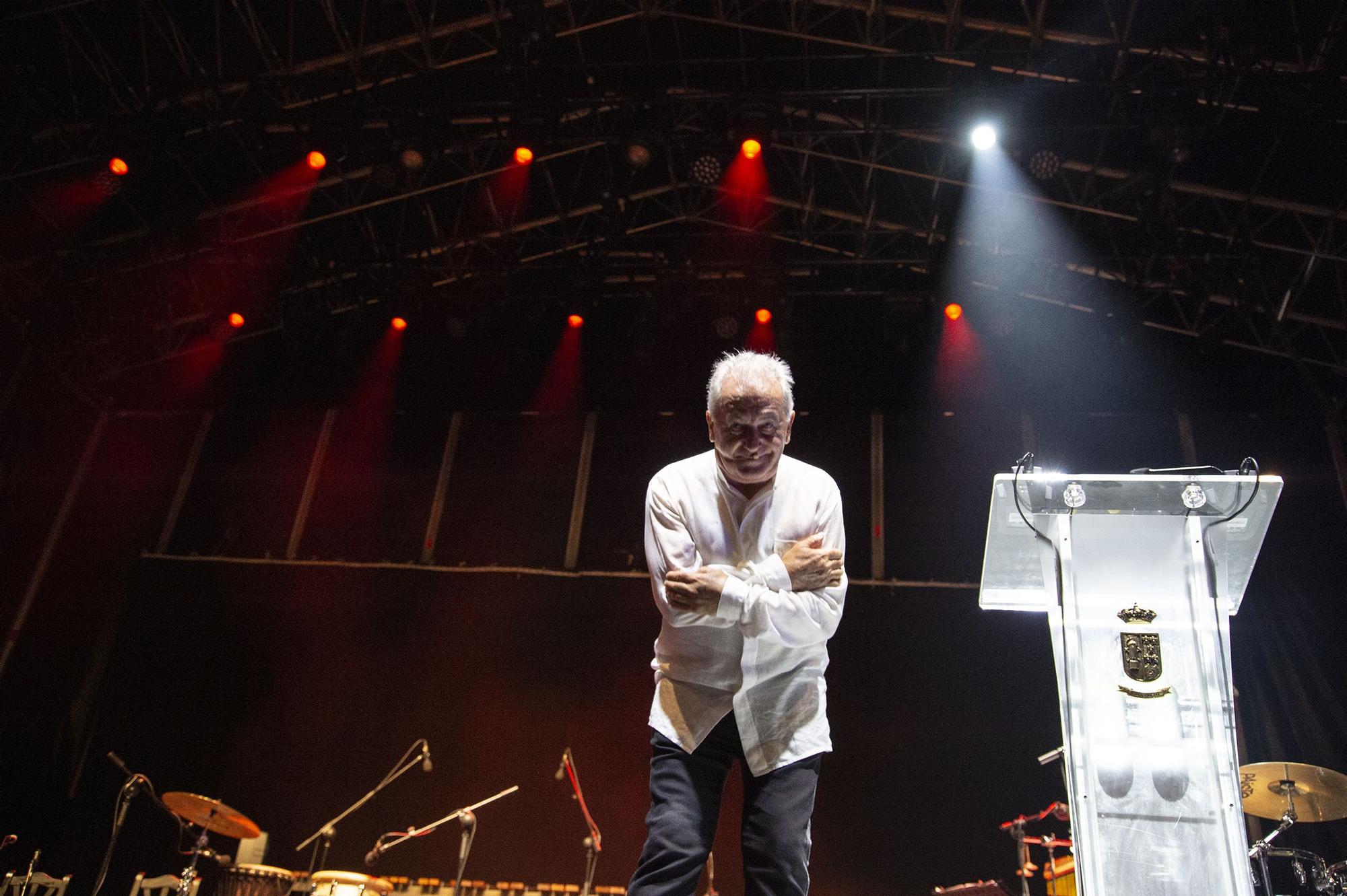 Pregón de Víctor Manuel en el Cante de las Minas