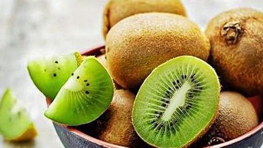 El kiwi, amb un sabor característic i potent, és molt saludable