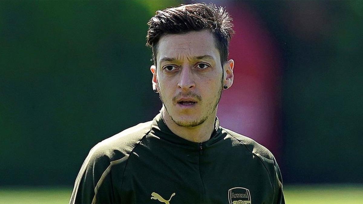 'Daily Mirror': &quot;Özil podría no volver a jugar con el Arsenal&quot;