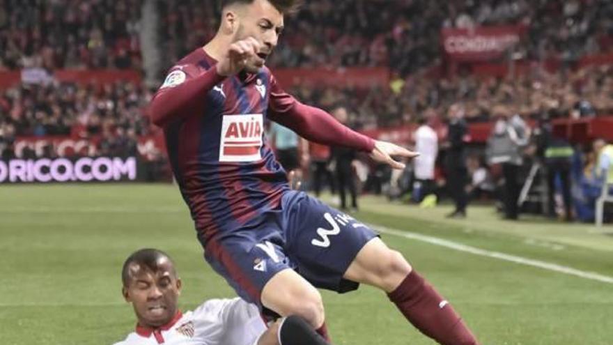 Luna, en un partido de esta temporada ante el Sevilla.