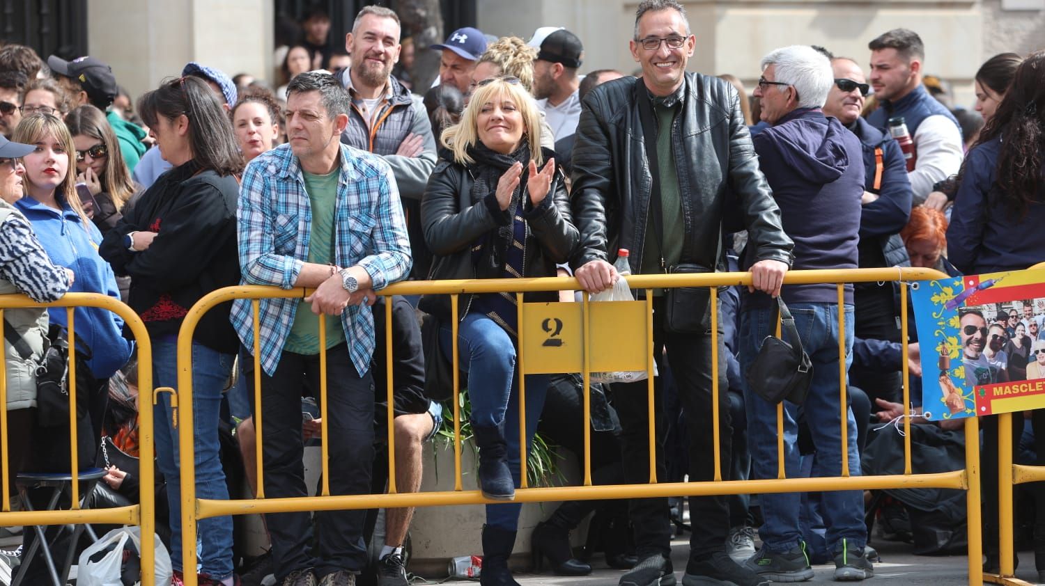 Búscate en la mascletà del 2 de marzo