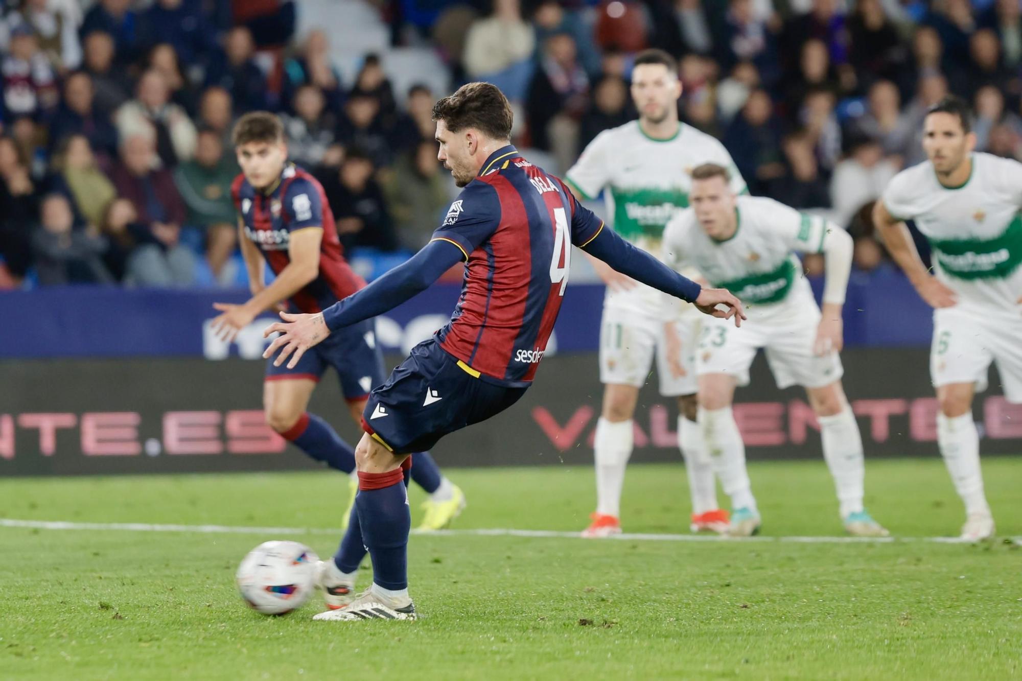 Levante UD - Elche CF en imágenes