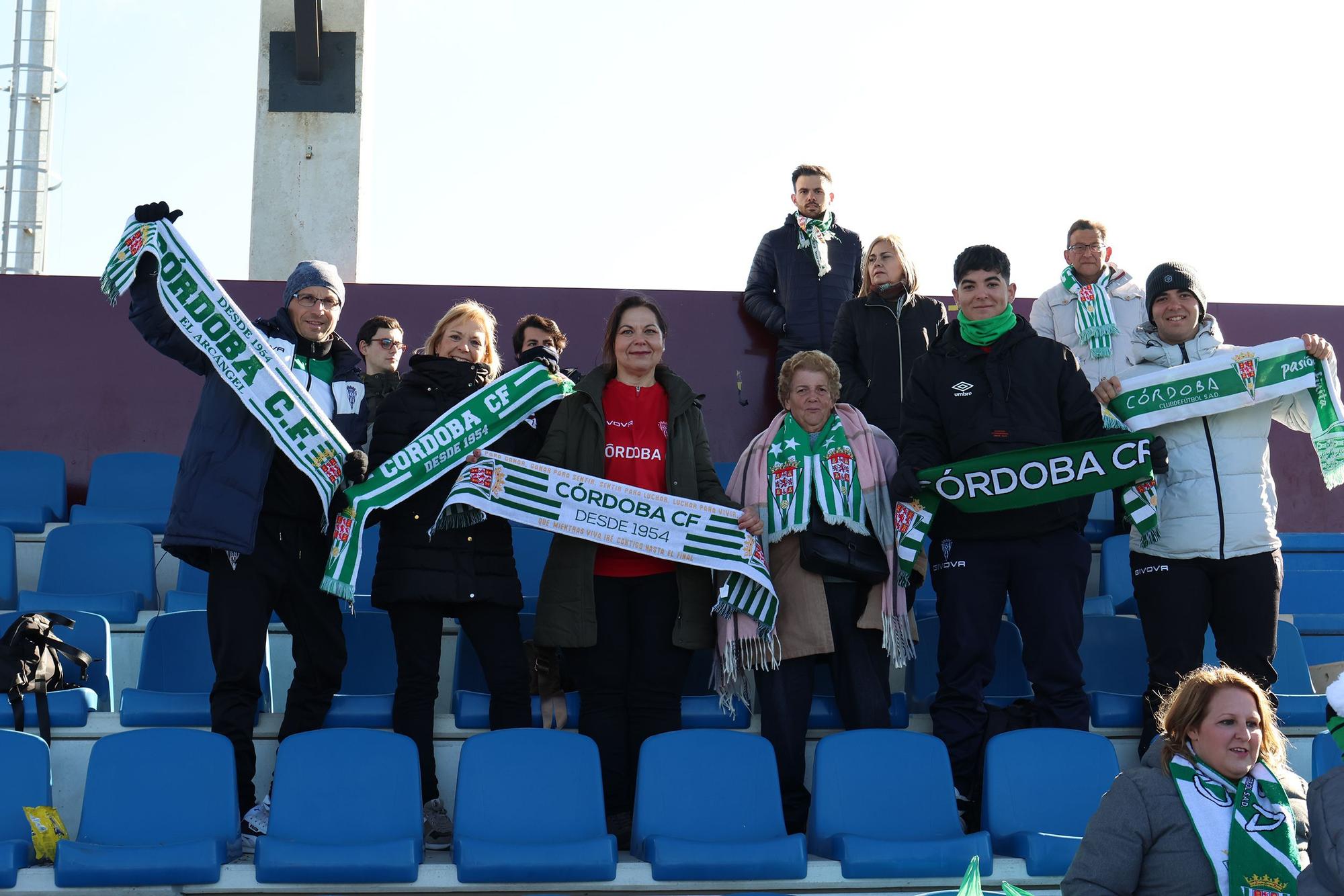 Las imágenes de los adficionados del Córdoba CF en Salamanca