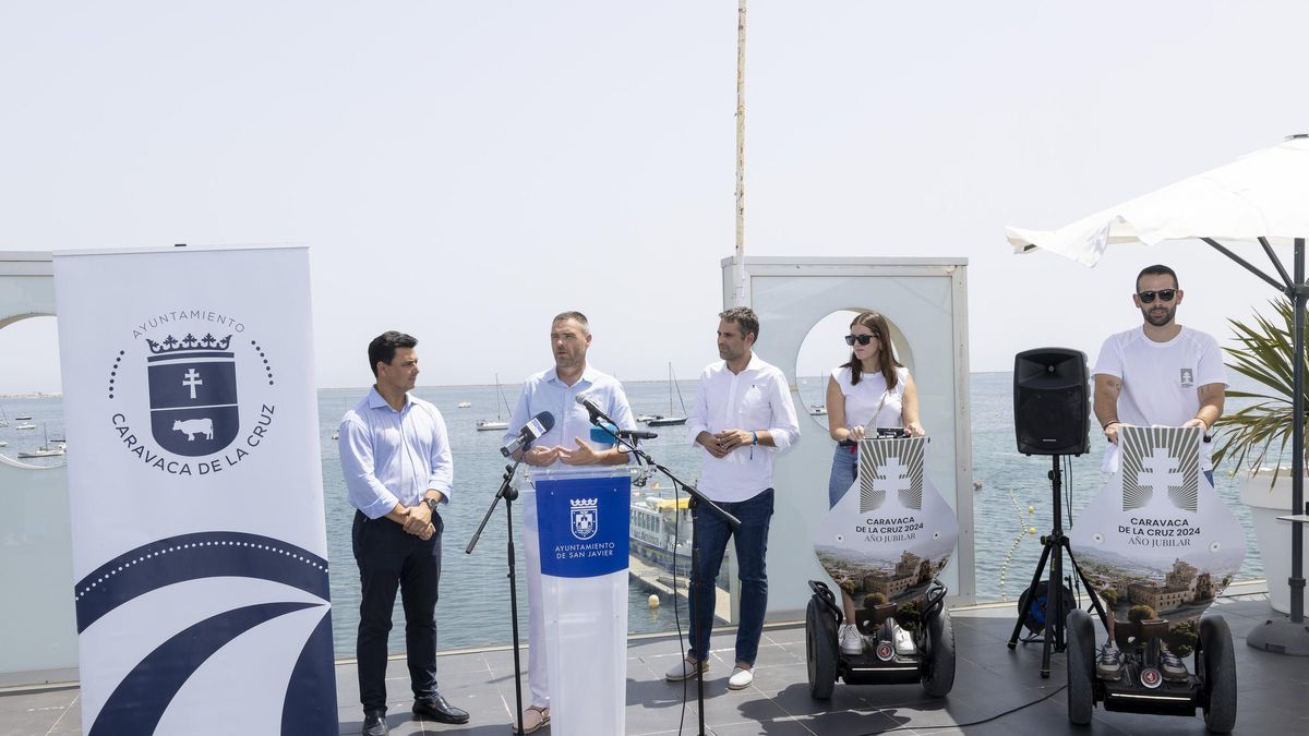 Caravaca lleva la promoción turística del Año Jubilar 2024 a las playas de Murcia y Alicante