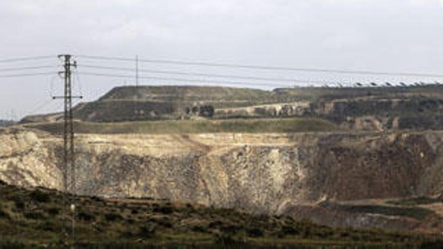 Imagen de la mina de Aznalcóllar, donde se produjo el vertido tóxico en 1998 y cuya reapertura está siendo muy polémica.