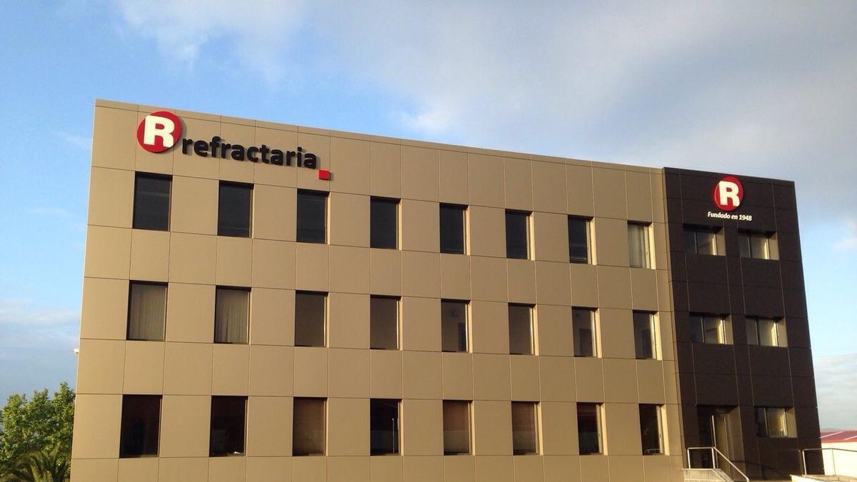 Las oficinas de la Refractaria de El Berrón