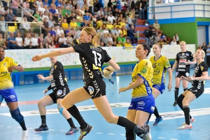 07-04-2019 TELDE. Ida de las semifinales de la Challenge Cup entre el Rocasa de Gran Canaria y el Kristianstad Handboll de Suecia  | 07/04/2019 | Fotógrafo: Andrés Cruz