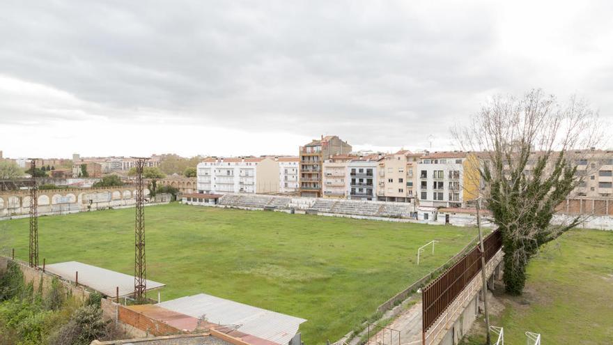 Estat actual del camp vell de futbol de Figueres.