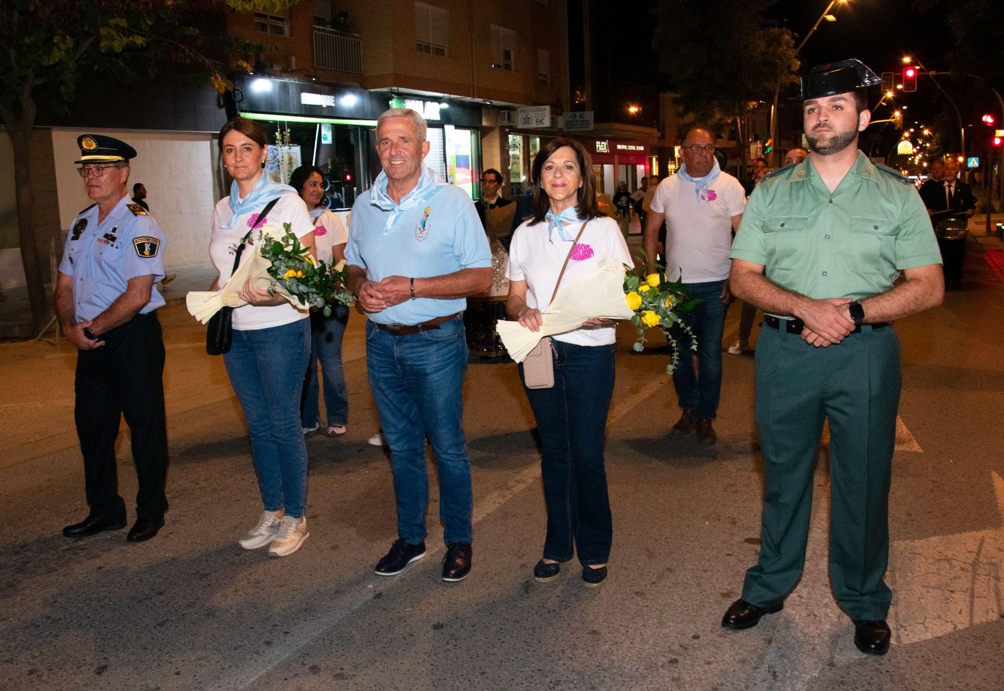 La ofrenda de flores de la Virgen del Pilar de Pilar de la Horadada, en imágenes