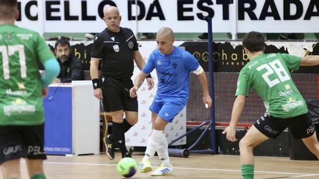 Kinso vuelve a los entrenamientos tras un año en blanco por una rotura de ligamentos. | FIRMA