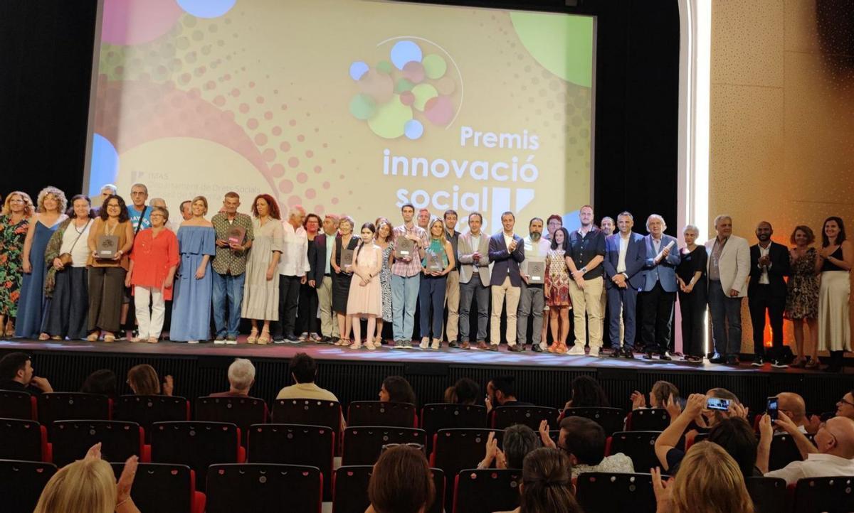 Foto de familia de todos los ganadores de la noche.