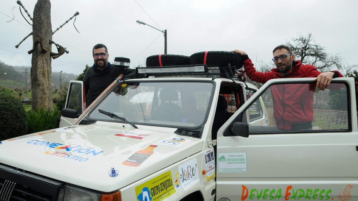 Santiago Serantes y Pedro Iglesias llevan desde marzo de 2020 esperando poder recorrer el desierto marroquí.