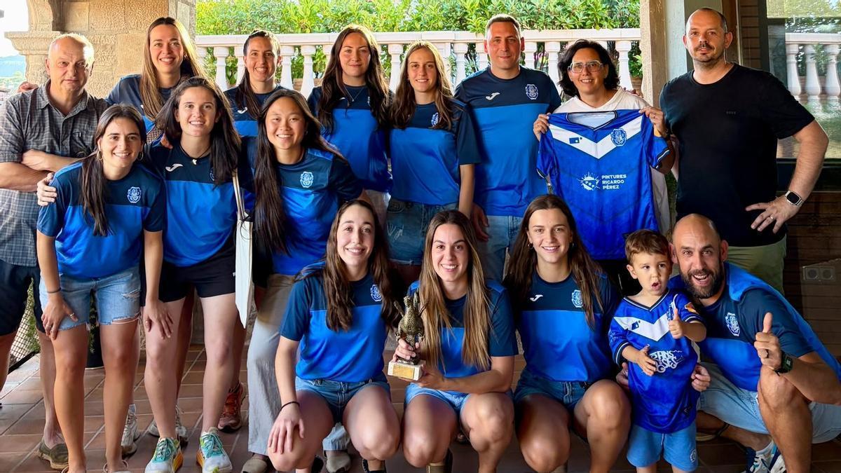 Les futbolistes a l'Ajuntament