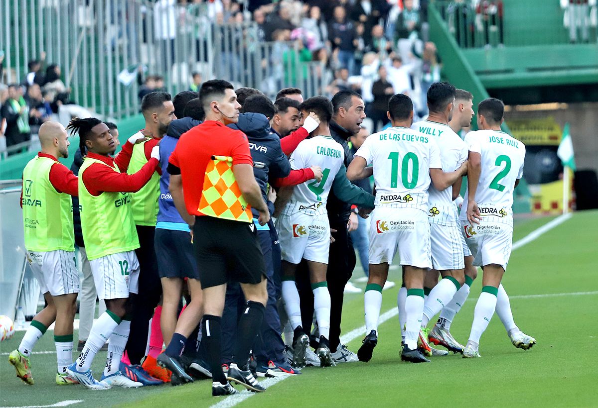 Las imágenes del Córdoba CF - Linares Deportivo