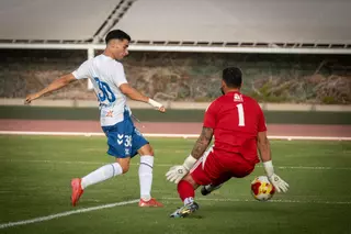 Partido de pretemporada entre el CD Marino y el CD Tenerife, en imágenes