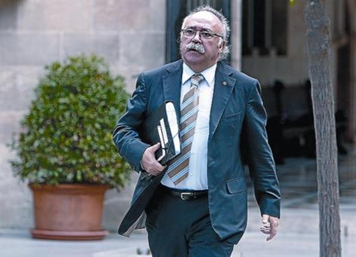 Josep-Lluís Carod-Rovira, al Palau de la Generalitat, a l’octubre. Josep-Lluís Carod-Rovira, al Palau de la Generalitat, a l’octubre.