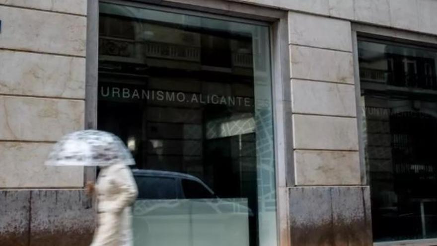 Detenido un arquitecto municipal de Alicante por hacer favores al presunto jefe de una red de narcos