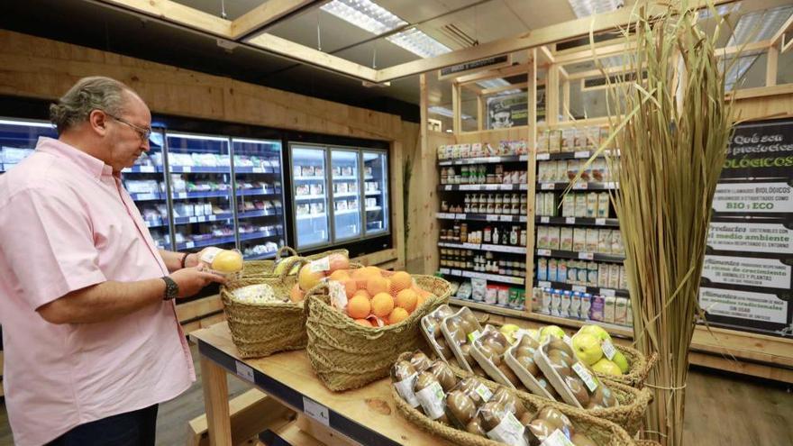 Nace La Biosfera, la mayor tienda de productos ecológica de un supermercado