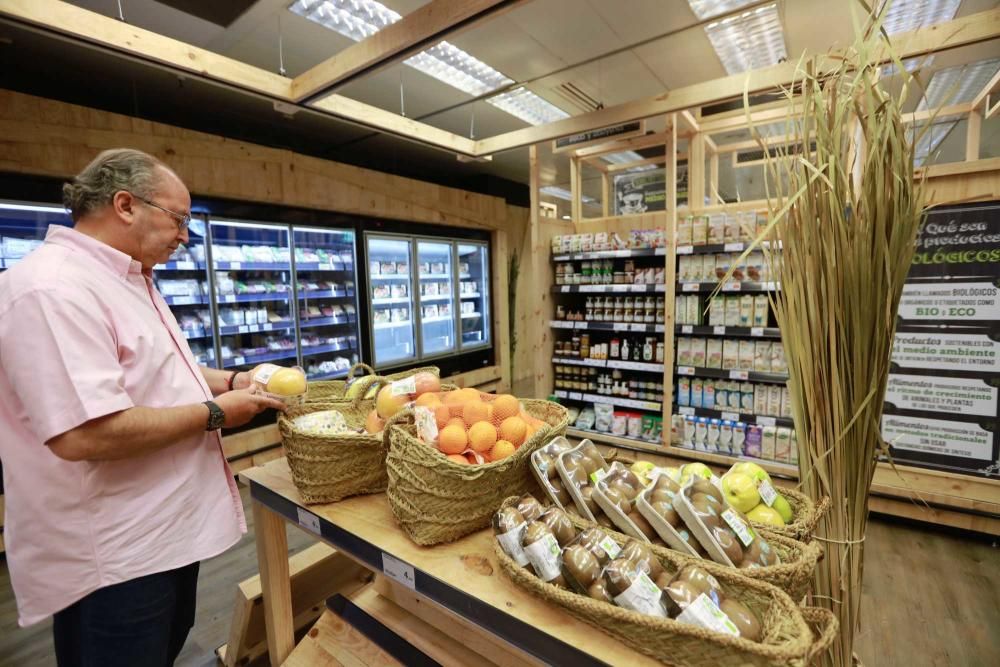 Nace La Biosfera, la mayor tienda de productos ecológica de un supermercado