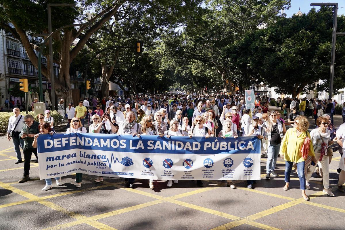 Marea Blanca se manifiesta por la sanidad pública en Málaga