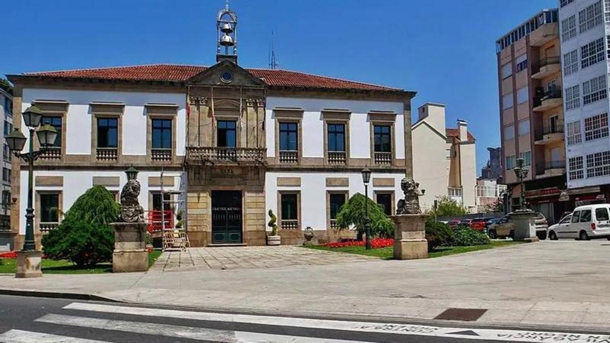 Fachada del Concello de Vilagarcía en una imagen de archivo.