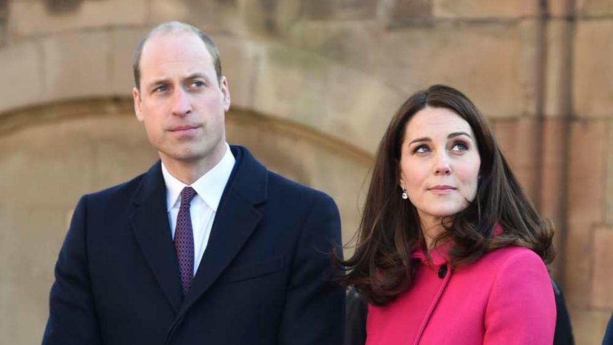 William y Kate Middleton en una visita oficial