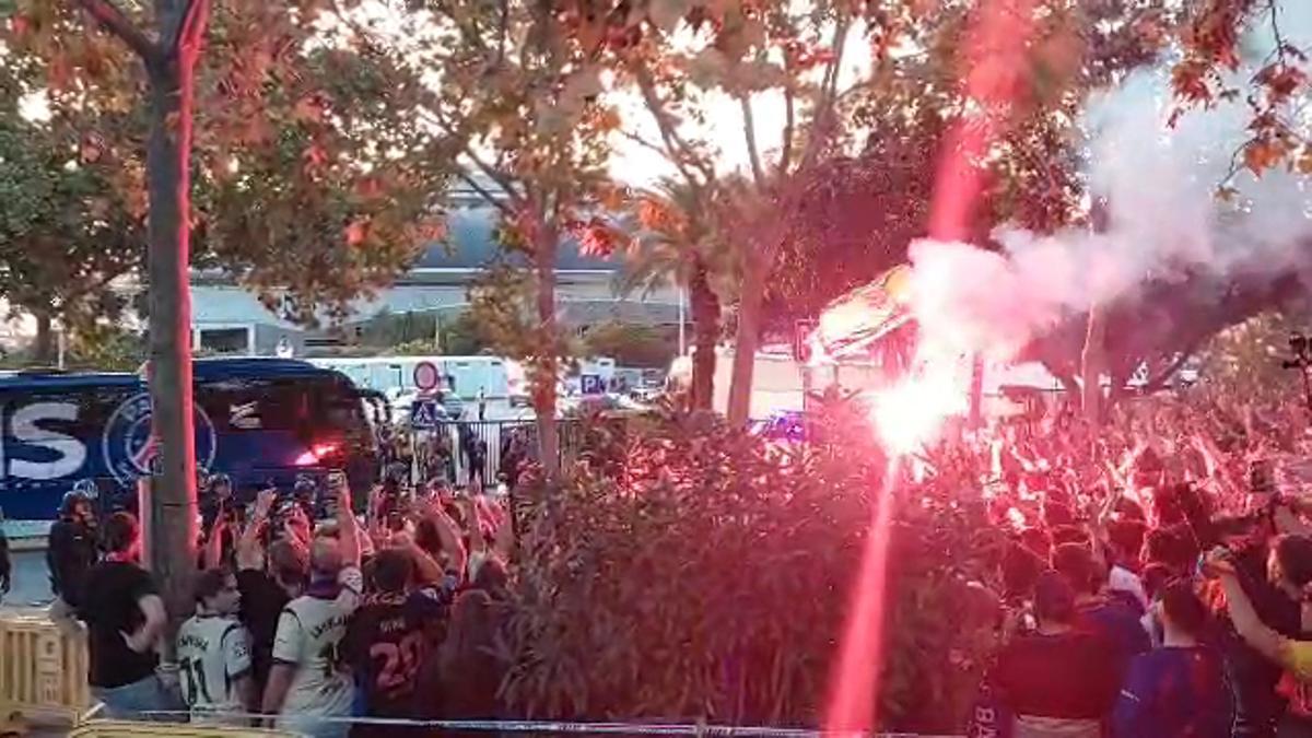 Así ha sido la llegada del PSG a Montjuïc