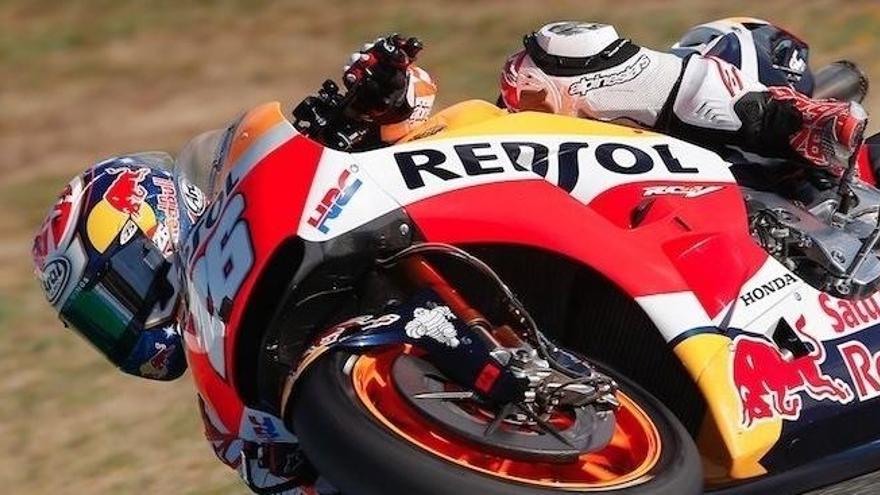 Pedrosa s&#039;exhibeix i confirma el triplet espanyol a Jerez; Márquez i Lorenzo completen el podi