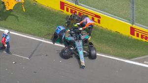 El Mercedes de Antonelli, accidentado