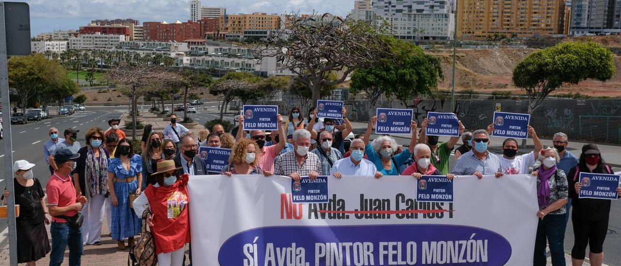 Reclaman el cambio de nombre de la Avenida Juan Carlos I