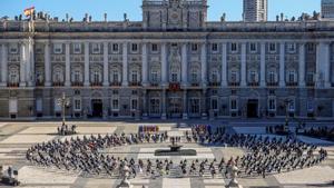 Vista general del homenaje de Estado a las víctimas de la pandemia de coronavirus, celebrado en el Palacio Real en julio de 2020. 