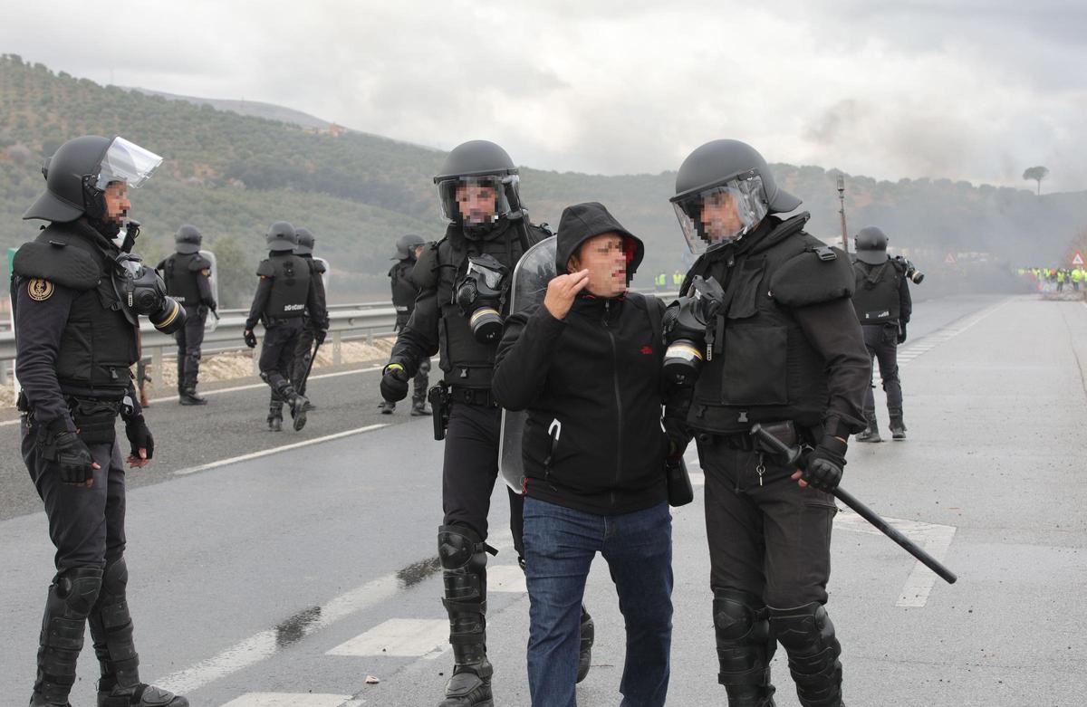 Protestas en Huétor Tajar, Granada.