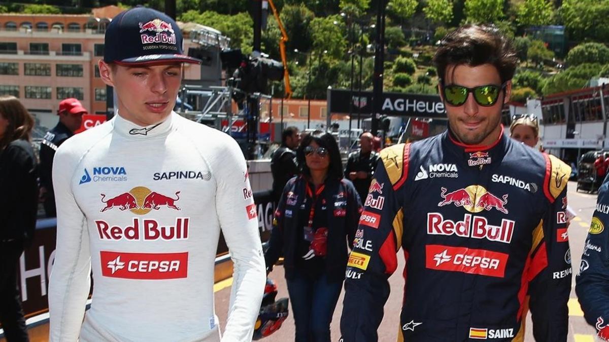 Max Verstappen y Carlos Sainz, juntos en sus tiempos jóvenes en Red Bull.