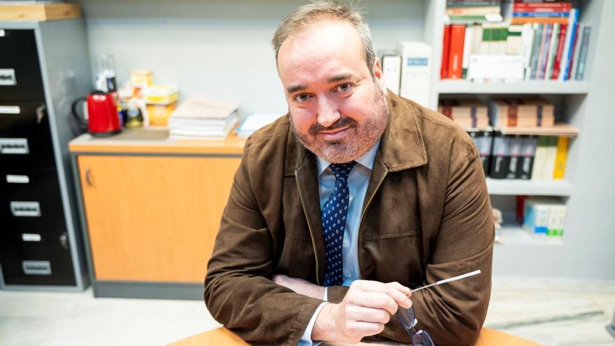 «Los abusos de las empresas nacen de las necesidades de las personas»