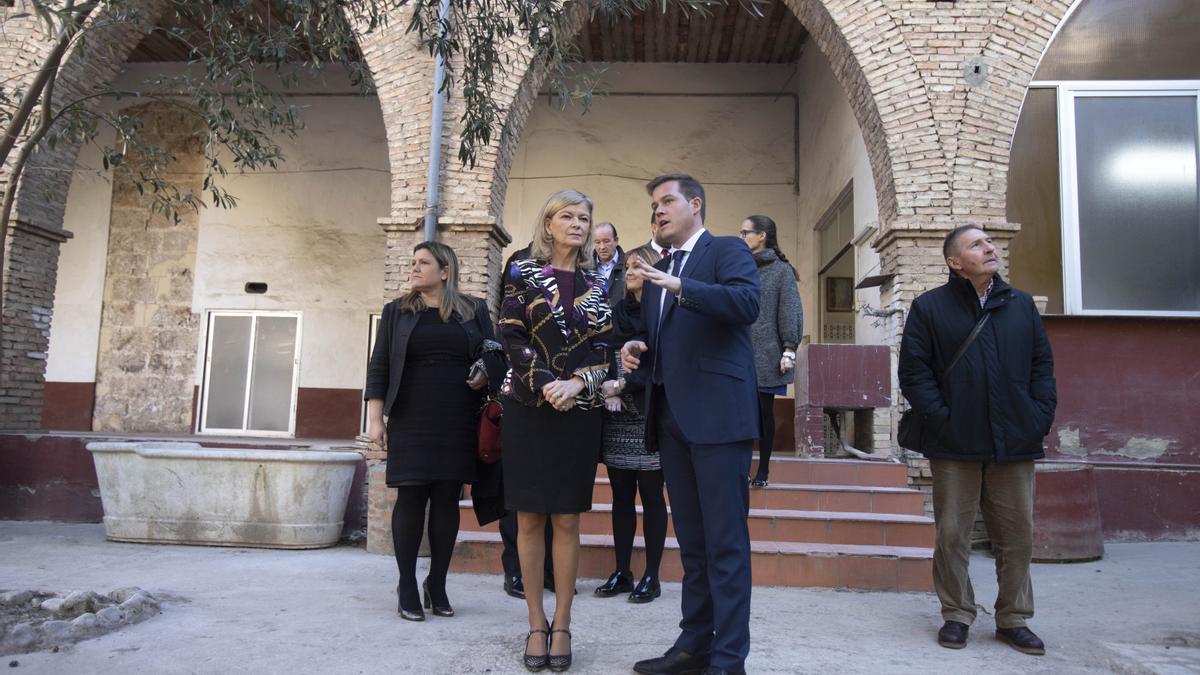 LA COSTERA // XATIVA, LA CONSELLERA DE JUSTICIA GABRIELA BRAVO VISITA EL CONVENTO DE SANTA CLARA FUTURO PALACIO DE JUSTICIA. 30/01/2019