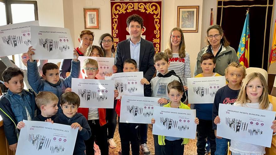 Los niños de Betxí eligen el nuevo juego con el presupuesto infantil