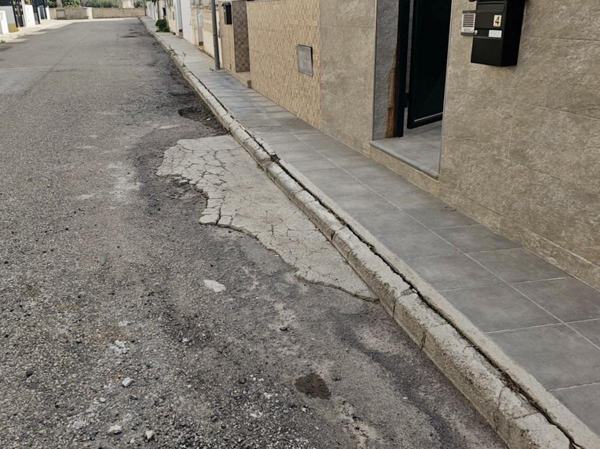 Estado del asfalto de la vía en cuestión.