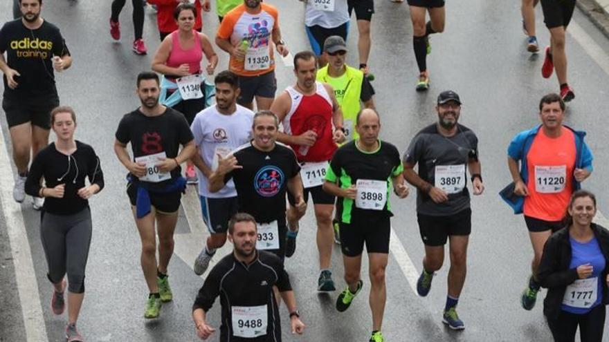 Participantes de la carrera del pasado 2015.