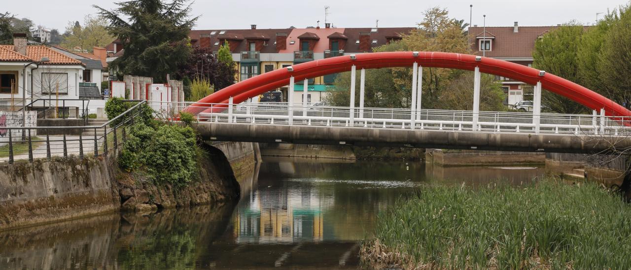 El río Piles a su paso por la zona del anillo navegable.