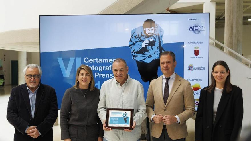 El apagón del 28 de abril, imagen del año en el VI Premio Nacional de Fotoperiodismo Carlos Gallego