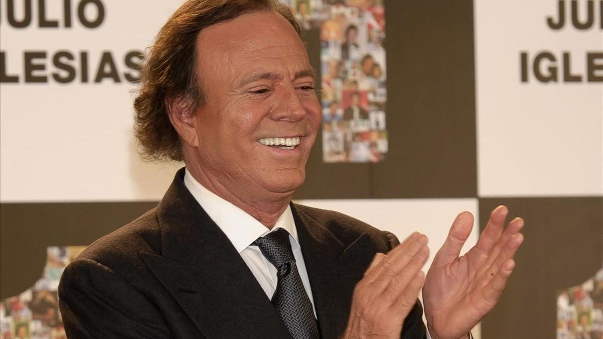 lmmarco55063266 16 12 2011 julio iglesias  en una imagen de archivo  europa 200923154402