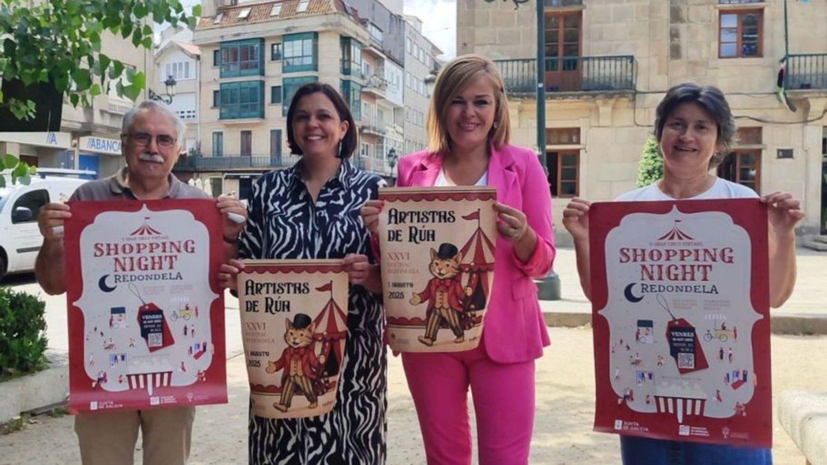 Presentación del evento, con la alcaldesa Digna Rivas (2ªd.).