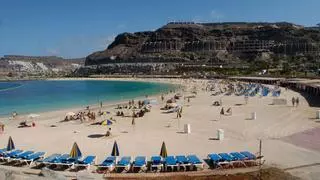 "Esto está a reventar": una influencer desaconseja venir a Gran Canaria en verano
