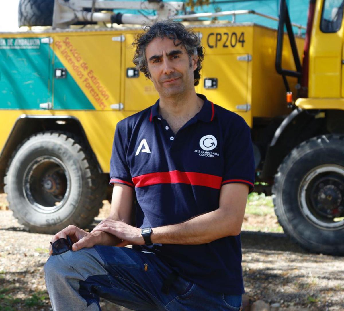 Paco Morenas, en la finca donde se realizan las prácticas de los ciclos.