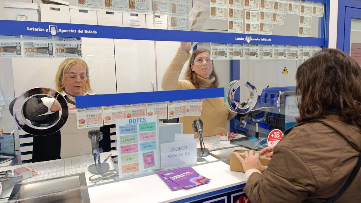 Se recomienda comprar siempre los décimos en un establecimiento autorizado.