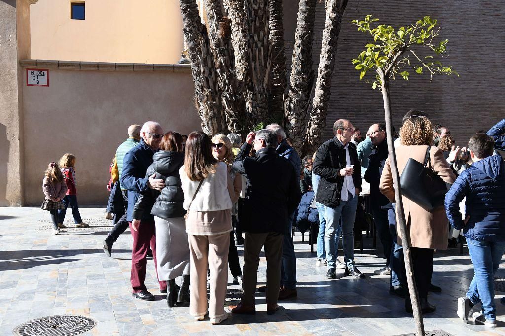 Murcia se echa a las calles durante el tardeo de Nochebuena