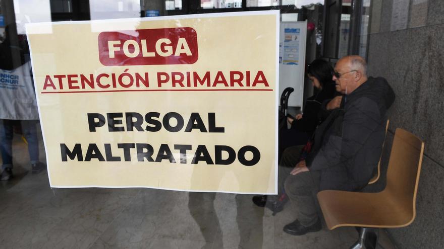 El primer día de la huelga de médicos deja decenas de citas aplazadas